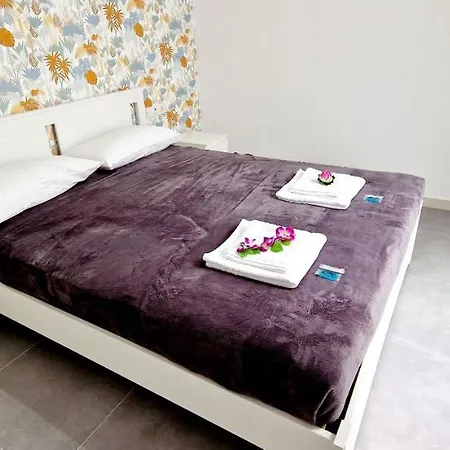 Playa San Juan & Wifi Free Apartment *