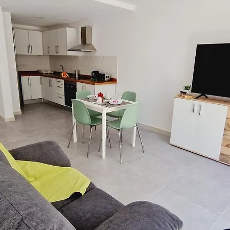 Playa San Juan & Wifi Free Apartment Guia de Isora (Tenerife)